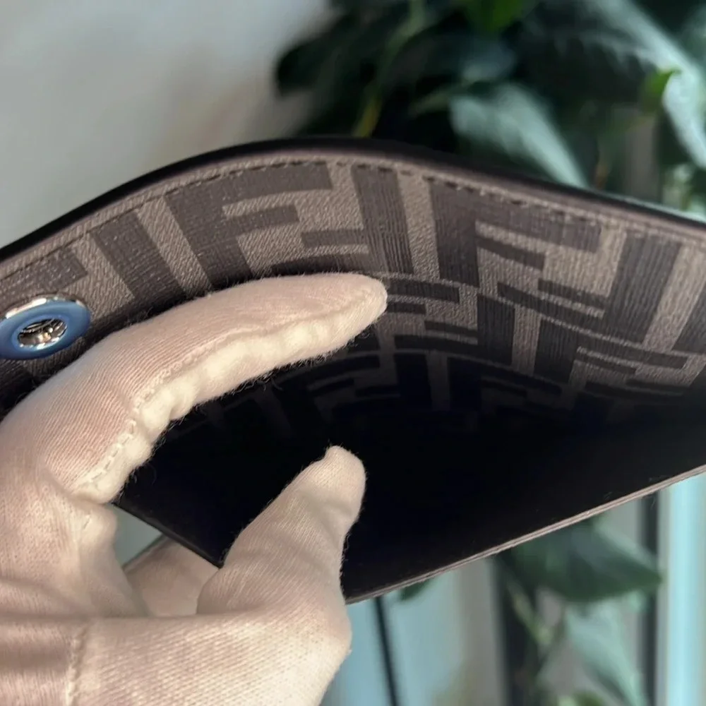 Fendi ROMA clutch pouch 🩶 New Without Tags - Picture 7 of 10